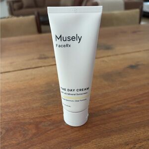 Musely The Day Cream - Sealed SPF 40 sunscreen